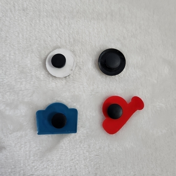 Crocs Jibbitz Sport Softball Bat Soccer Ball Net Shoe Charms Set Of 4 - Picture 2 of 6